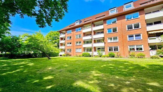 Immobilien Selbstläufer - Toplage mit Wertzuwachs - Gut vermietete 2,5 Zi.- Whg. im Herzen von Pinneberg !