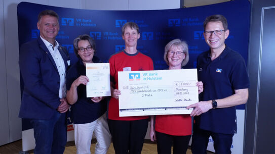 VR Bank in Holstein zeichnet 22 Vereine für ihr Engagement aus