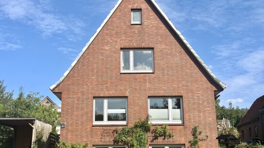 Bad Oldesloe: Sanierungsbedürftiges Einfamilienhaus 
auf Erbbauland A3844