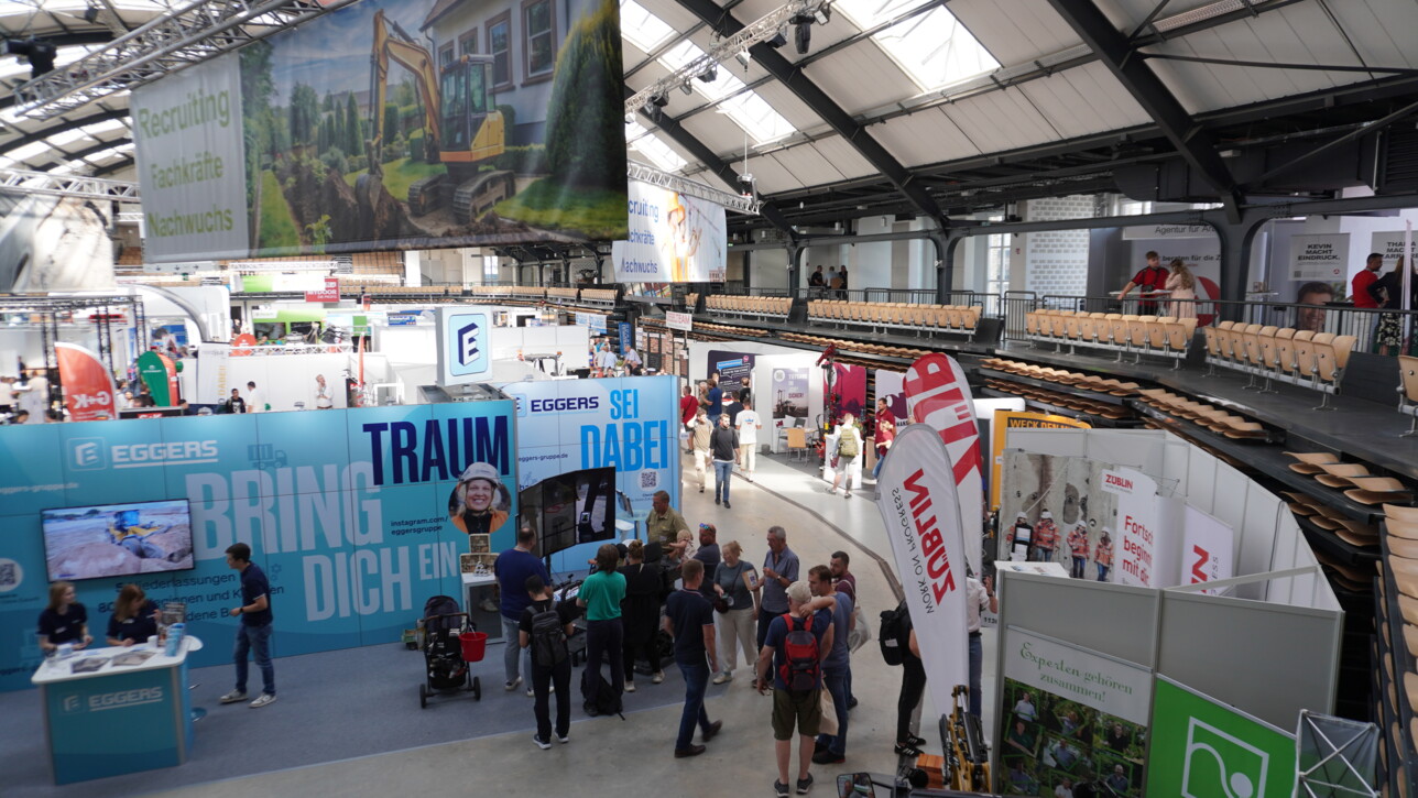 Die NordBau 24 in den Holstenhallen Neumünster ist gestartet